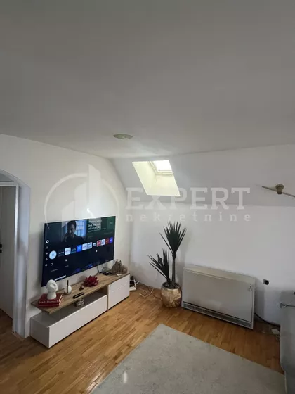 Dobrička | 4zida.rs