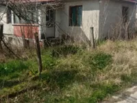 Gradske lokacije, Batočina | 4zida.rs