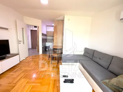 Pantelej | 4zida.rs