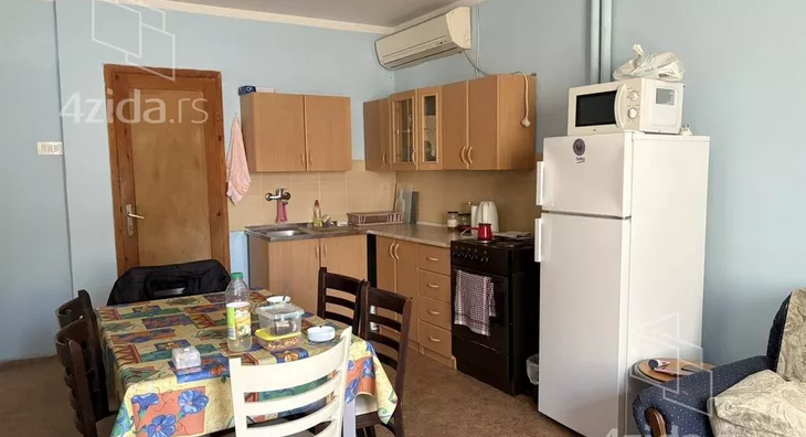 4-etažna kuća | 4zida