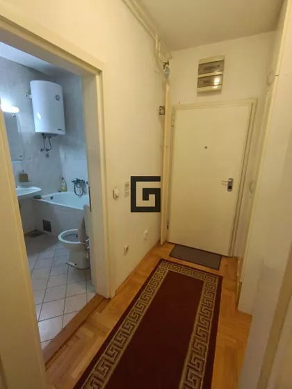 Nedeljka Gvozdenovića | 4zida.rs