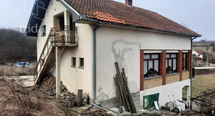3-etažna kuća | 4zida