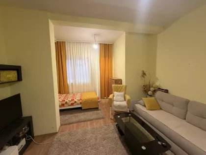 Učiteljsko Naselje | 4zida.rs