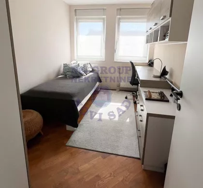 Cara Dušana | 4zida.rs