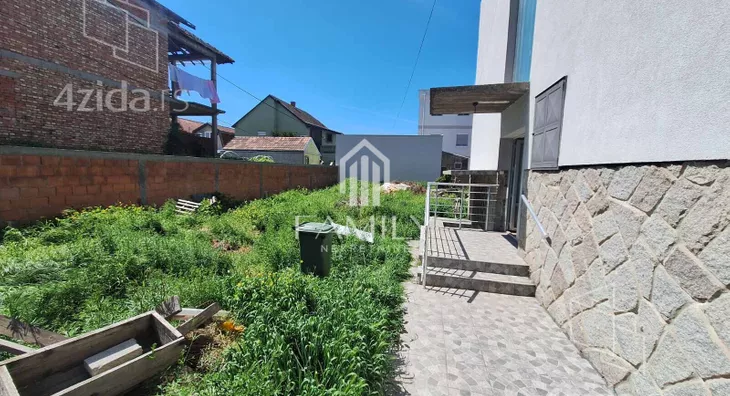 3-etažna kuća | 4zida