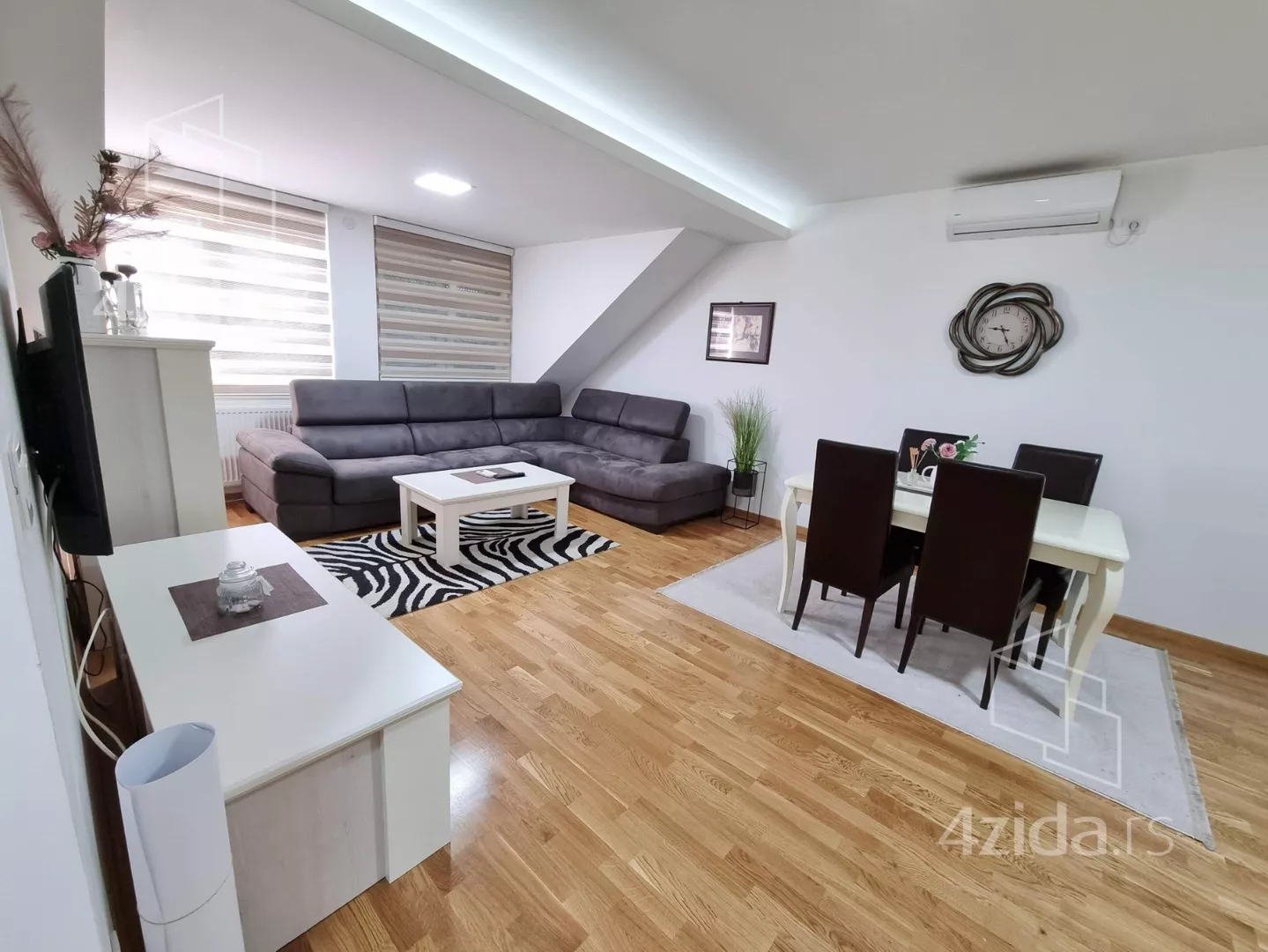 Jednoiposoban stan | 4zida