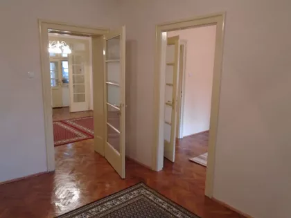 Patrijarha Varnave | 4zida.rs