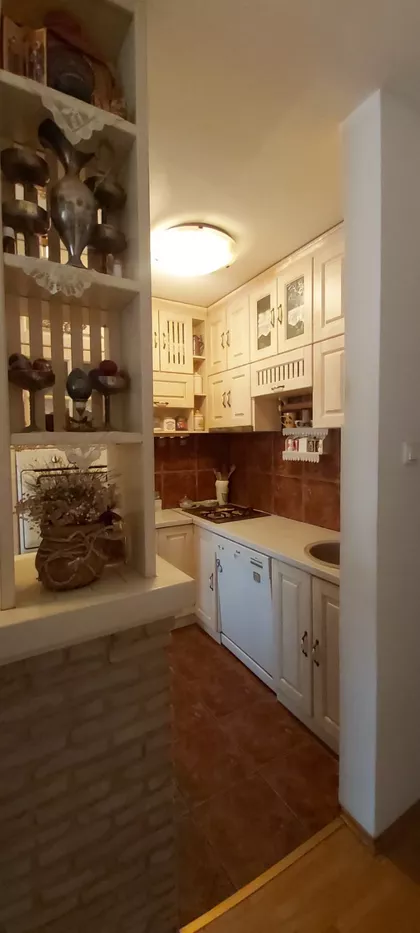 Gradske lokacije | 4zida.rs