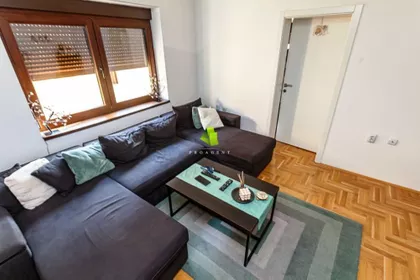 Novice Žigića-Bože | 4zida.rs