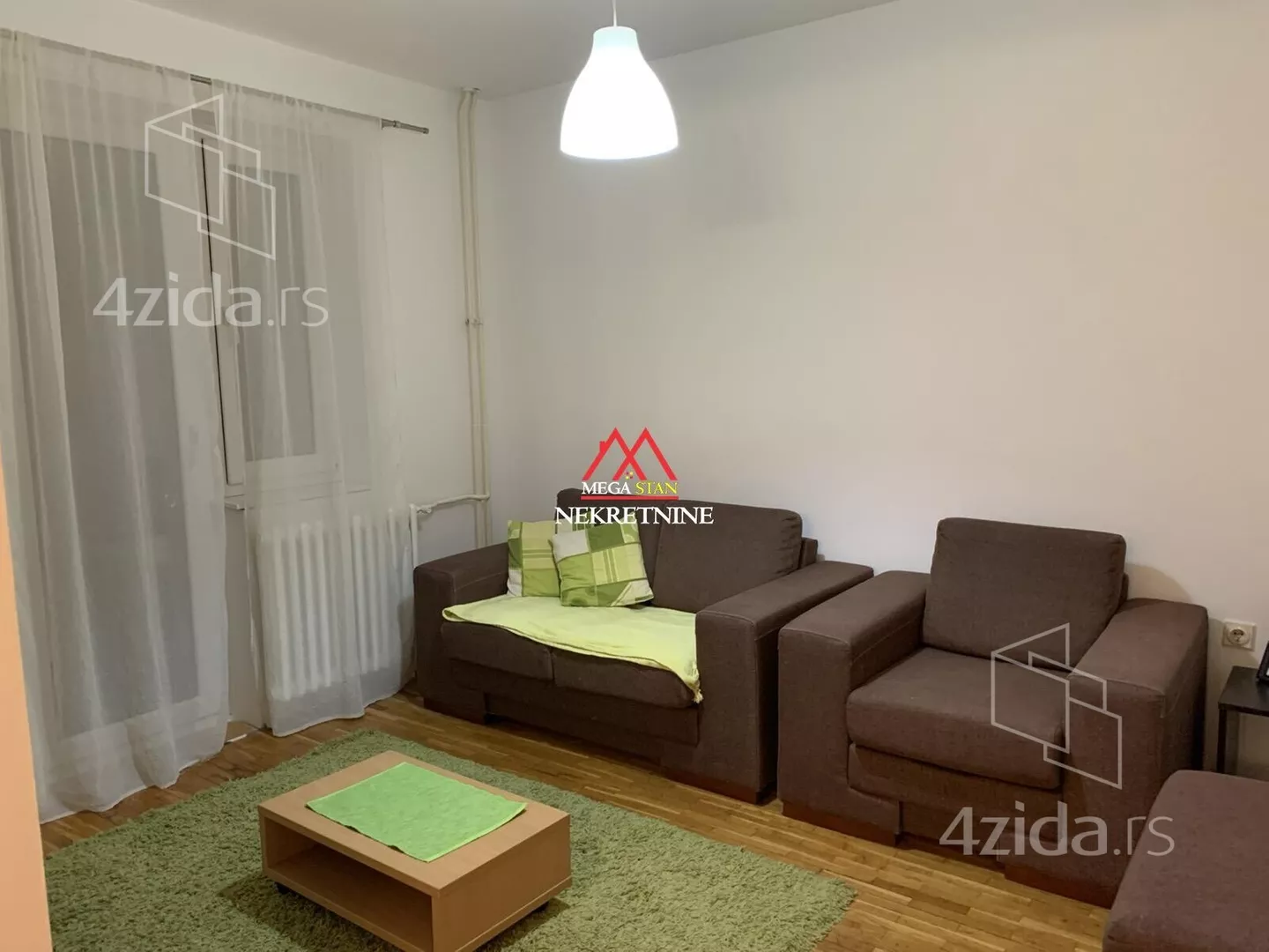 Dvoiposoban stan | 4zida