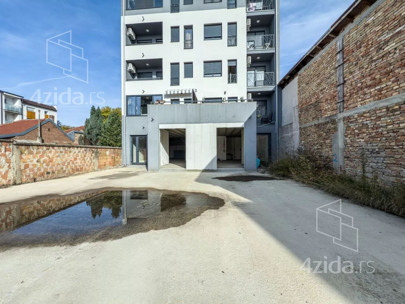 Poslovni prostor | 4zida