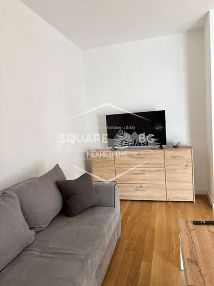 Cara Dušana | 4zida.rs