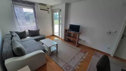 Dušana Jovanovića | 4zida.rs