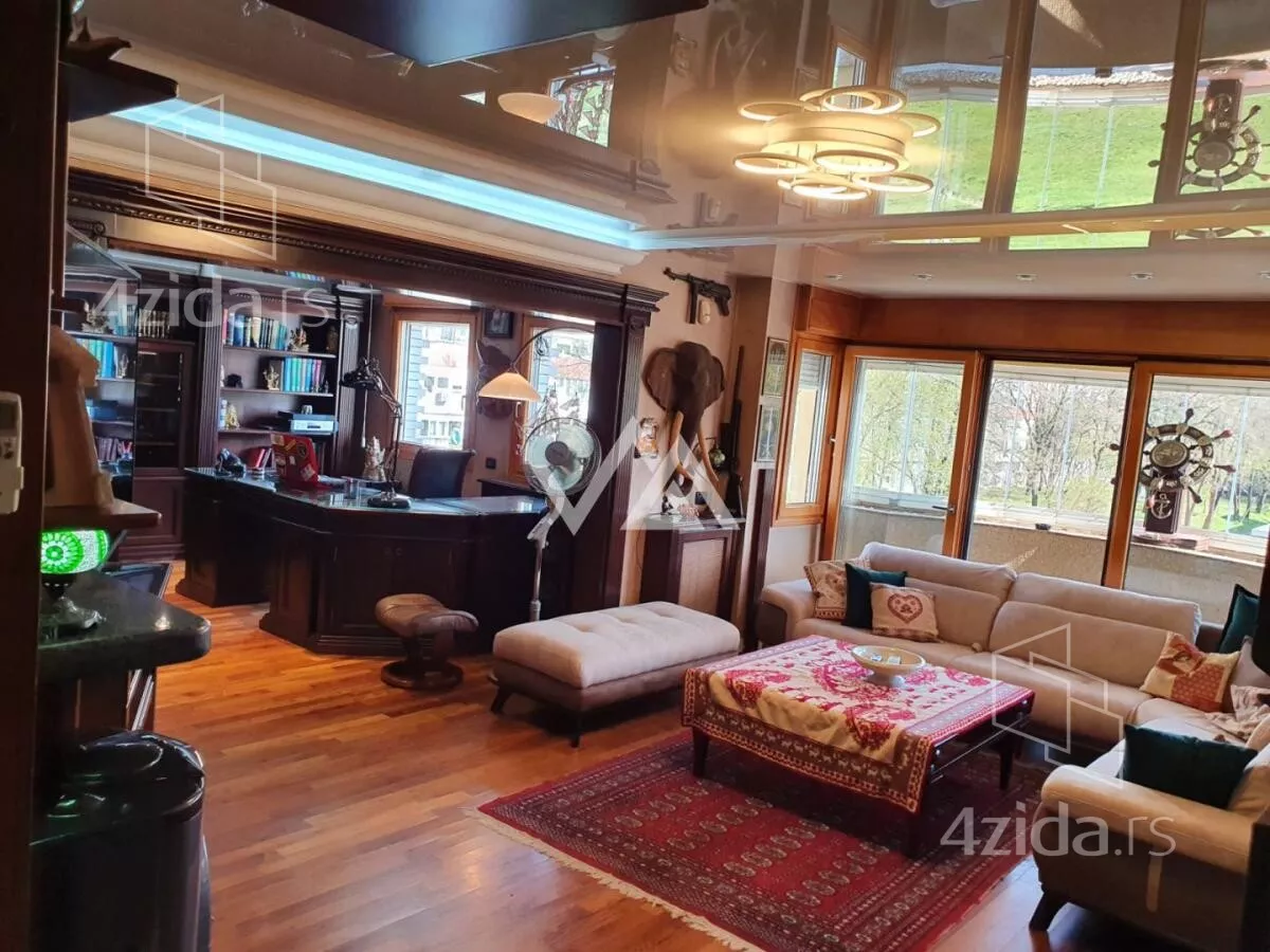 Petosoban stan | 4zida