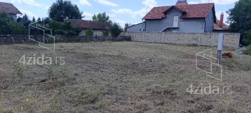 Plac | 4zida