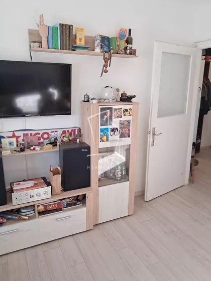 Albanske spomenice | 4zida.rs