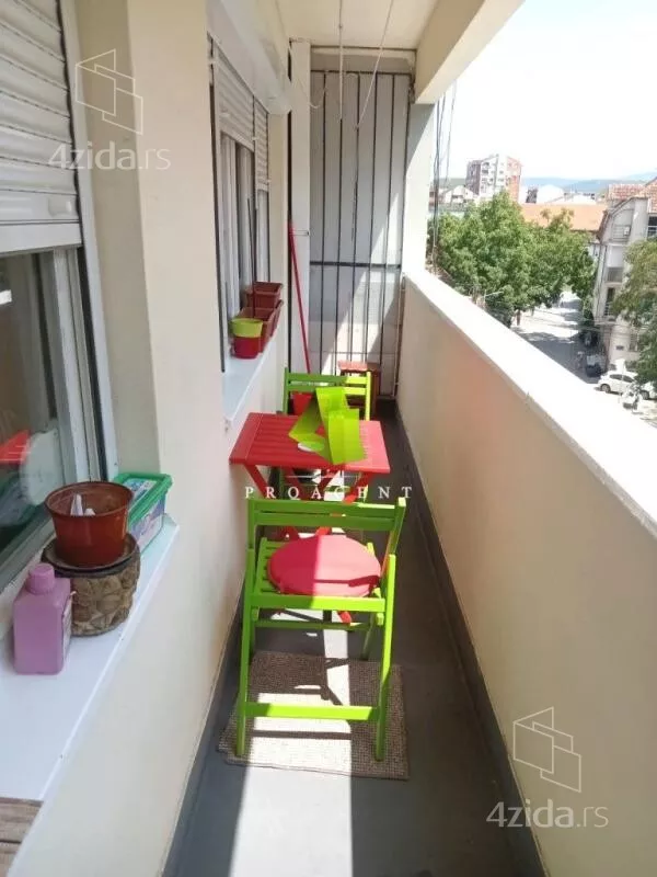 Garsonjera | 4zida