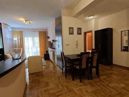 Pećska 11 | 4zida.rs
