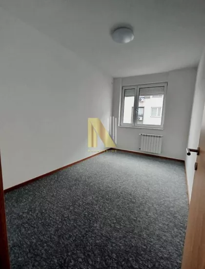 Adamovićevo Naselje | 4zida.rs