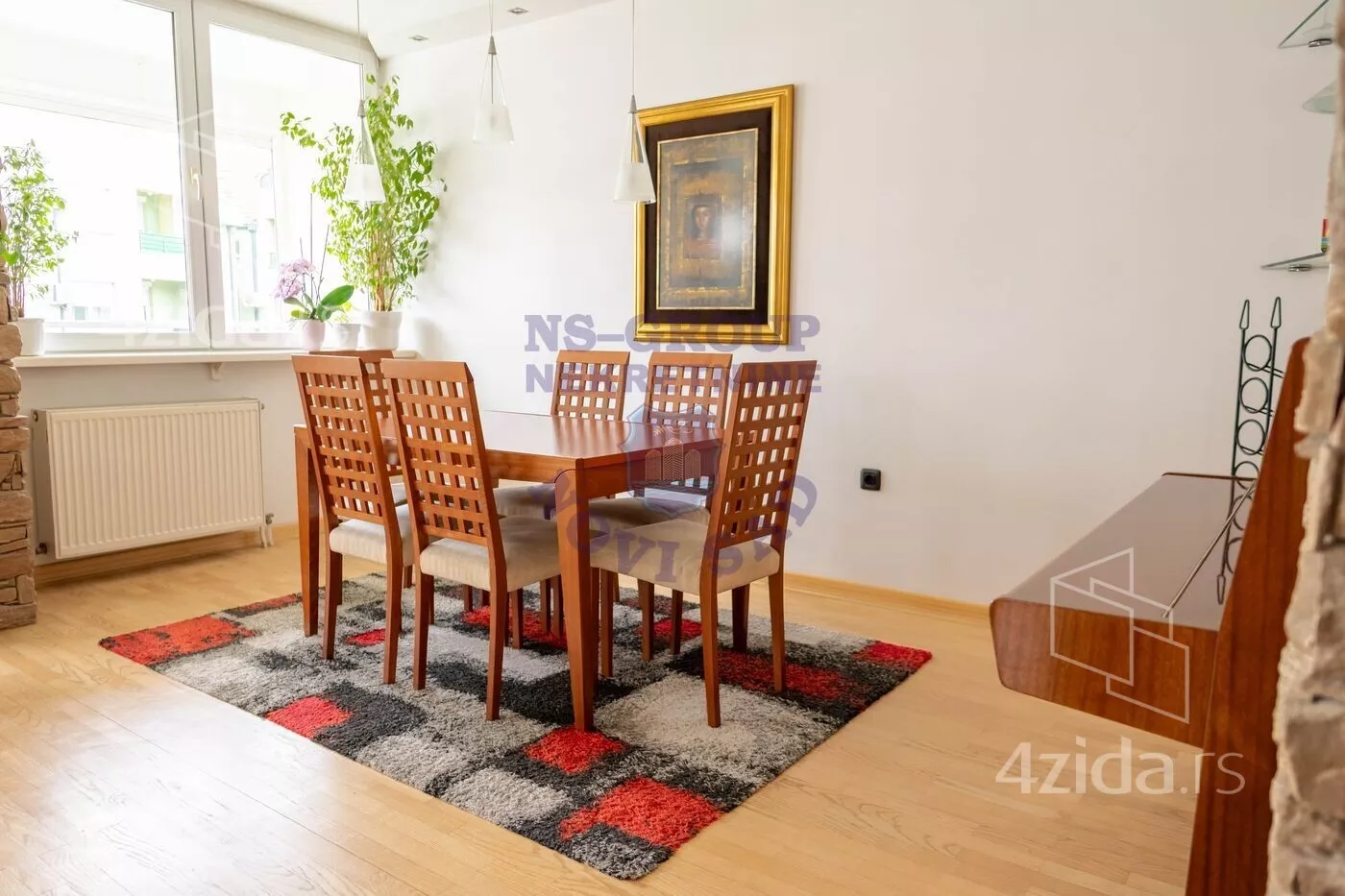 Petosoban stan | 4zida