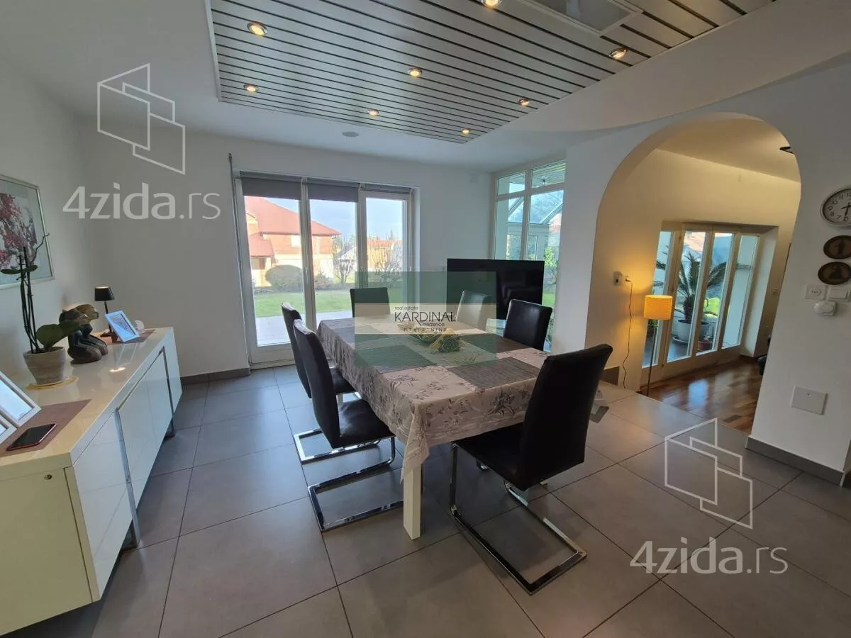 Kuća | 4zida