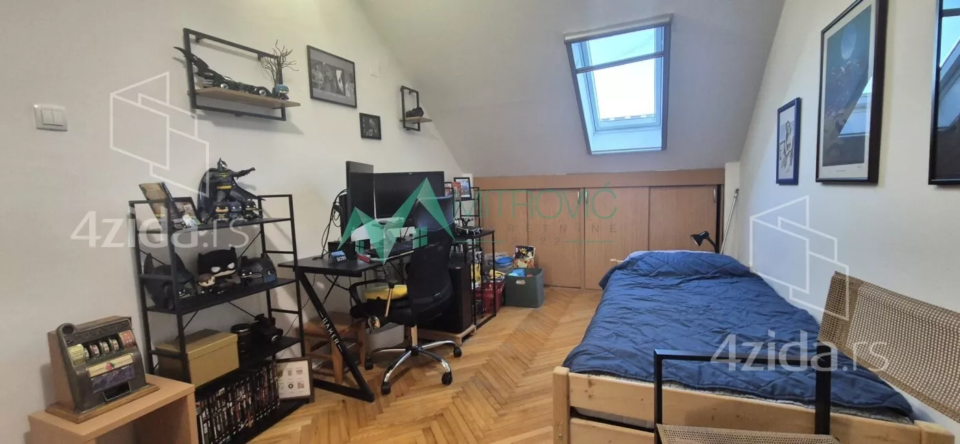 Troiposoban stan | 4zida