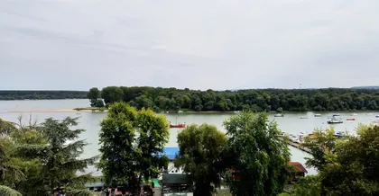 Kej Oslobođenja 9 | 4zida.rs