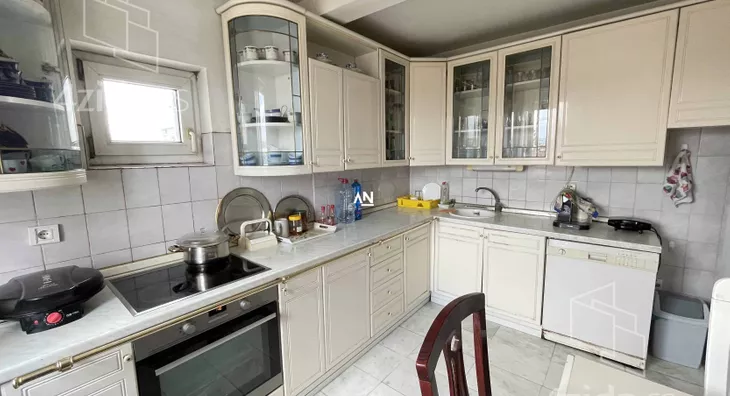 4-etažna kuća | 4zida