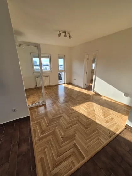 Gradska Bolnica | 4zida.rs