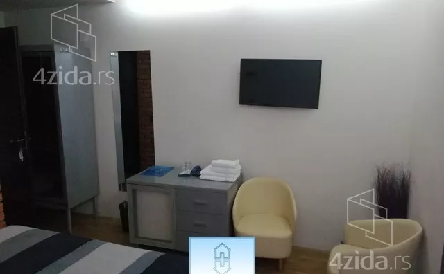 Ugostiteljski objekat | 4zida