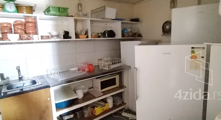 Ugostiteljski objekat | 4zida