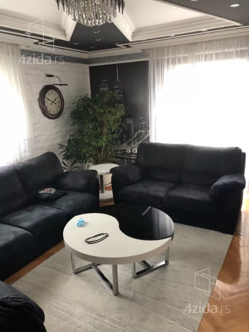 3-etažna kuća | 4zida