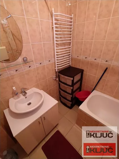 Bulevar Patrijarha Pavla (Somborski Bulevar) | 4zida.rs