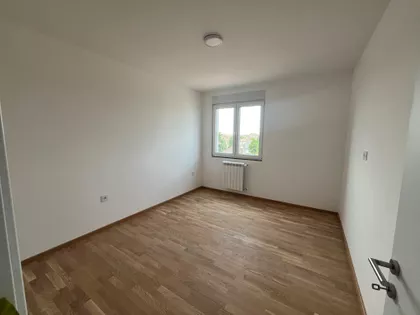 Žike Popovića | 4zida.rs