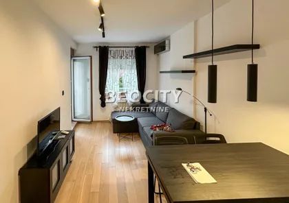 Crveni Krst Vračar | 4zida.rs