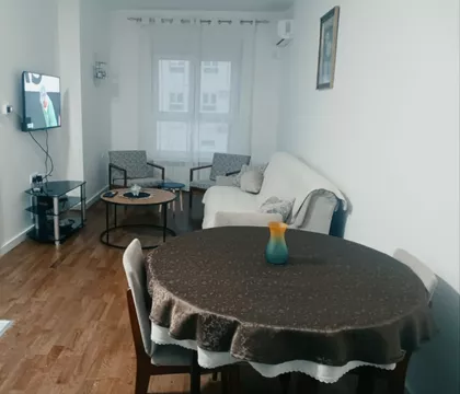 Milovana Gušića 107 | 4zida.rs