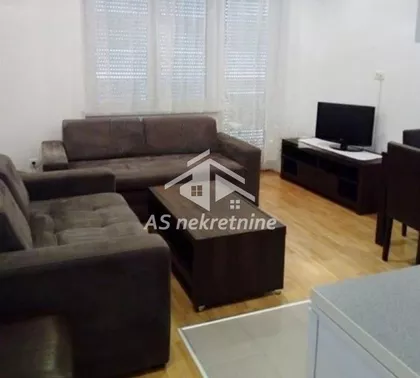 Krunski Venac | 4zida.rs