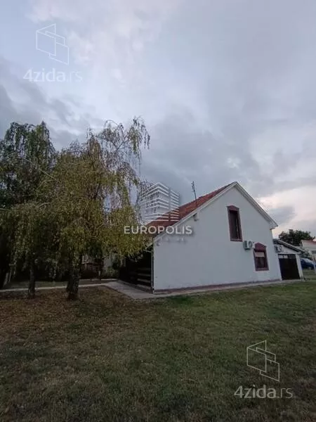 Kuća | 4zida