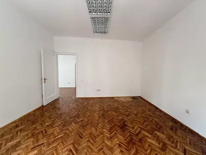 Sazonova | 4zida.rs