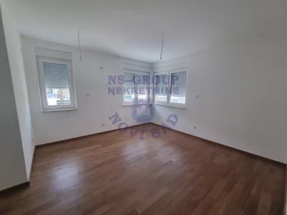 Bulevar Patrijarha Pavla (Somborski Bulevar) | 4zida.rs
