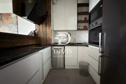 Živka Davidovića bb | 4zida.rs