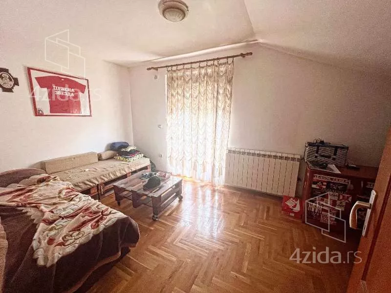 Kuća | 4zida