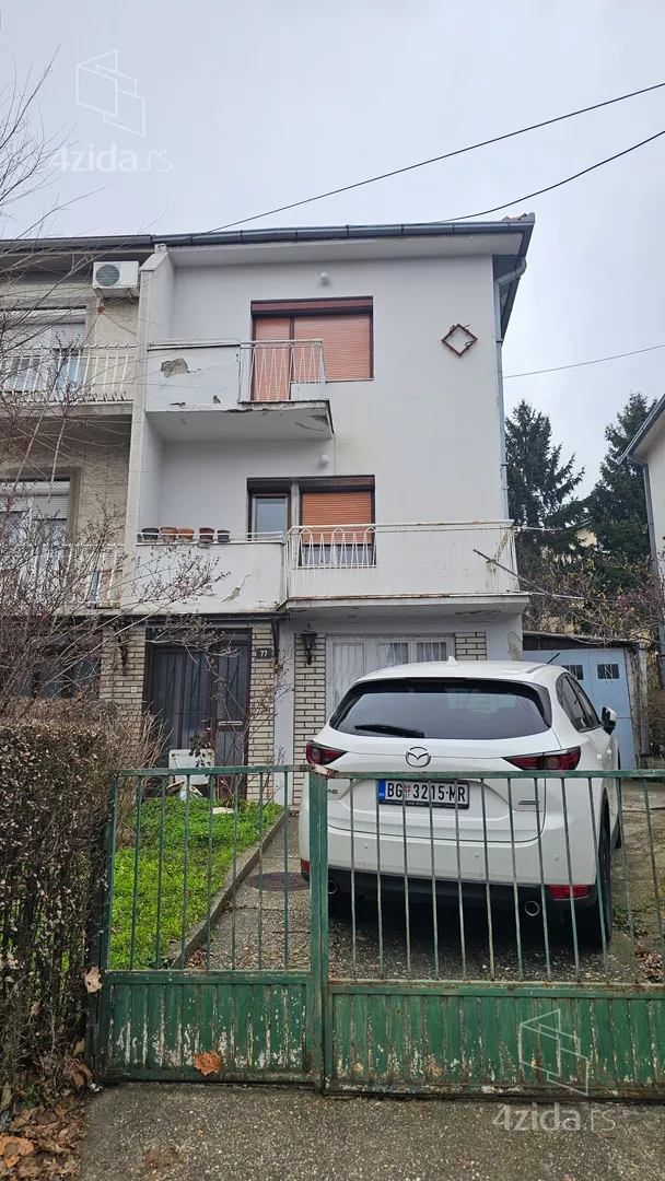 3-etažna kuća | 4zida