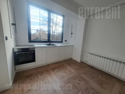 HRAM SVETOG SAVE | 4zida.rs