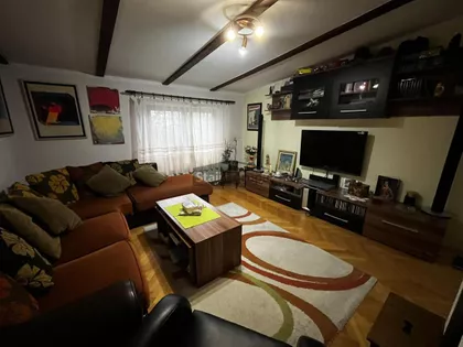 Dr Nika Miljanića | 4zida.rs