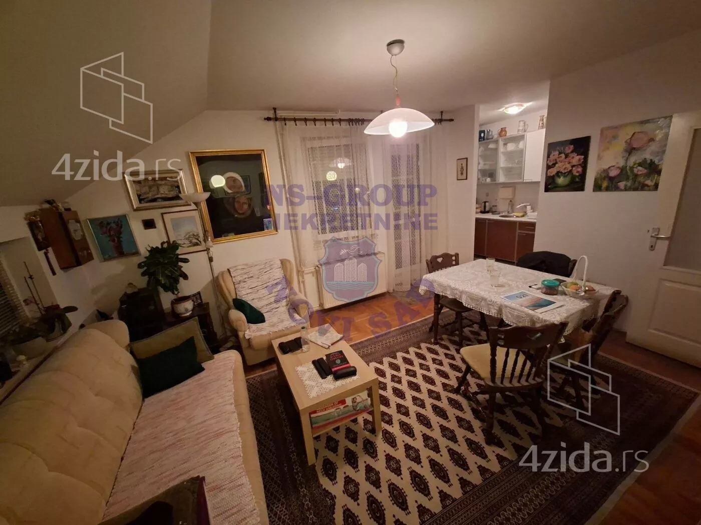 Troiposoban stan | 4zida