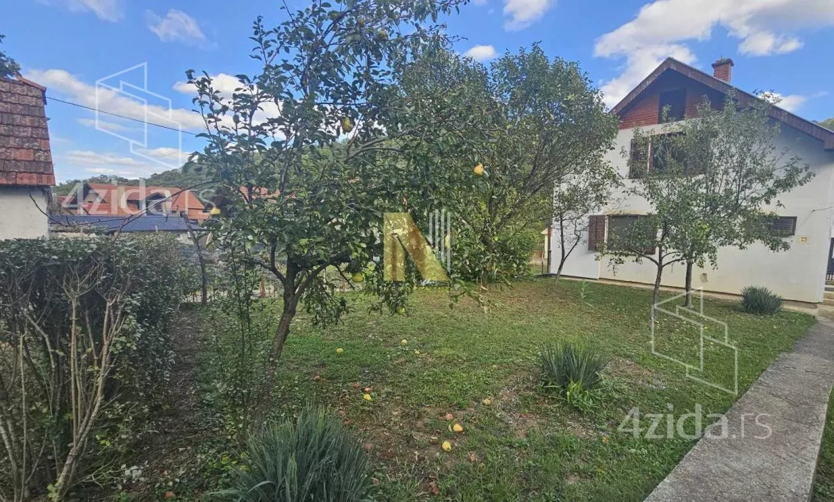 Kuća | 4zida