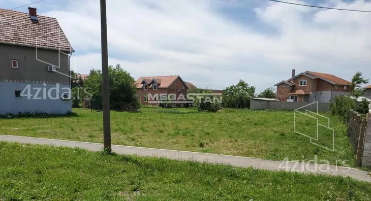Građevinsko zemljište | 4zida