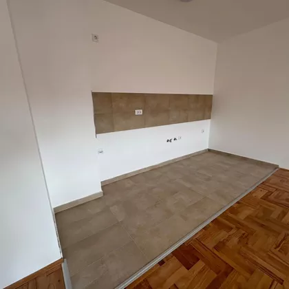 Gradske lokacije | 4zida.rs