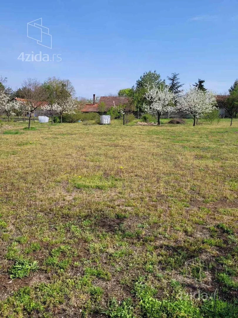 Građevinsko zemljište | 4zida